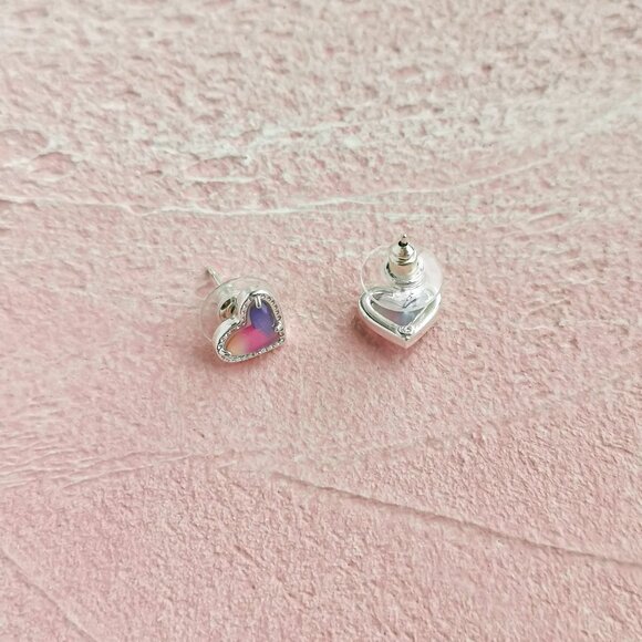 Kendra Scott Ari Heart Watercolor Silver Stud Earrings - Picture 3 of 3